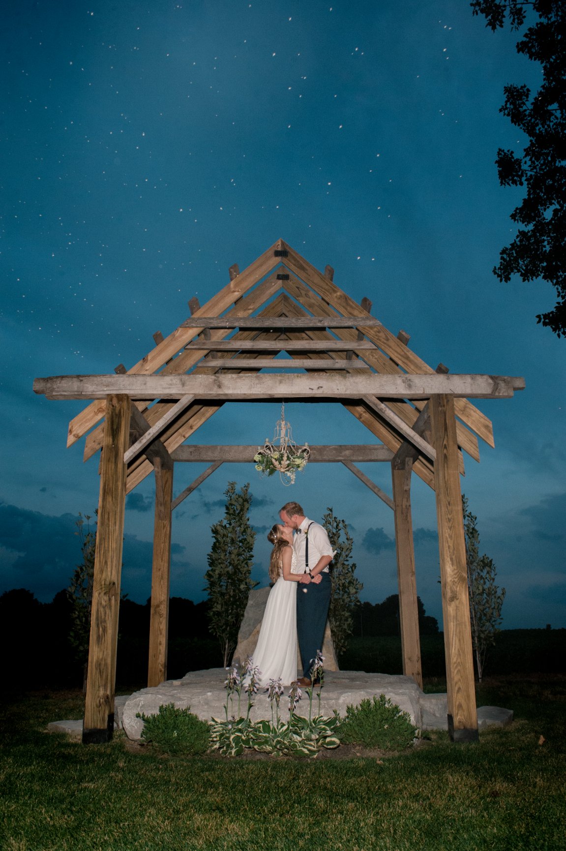 A LAKESIDE OHIO WEDDING