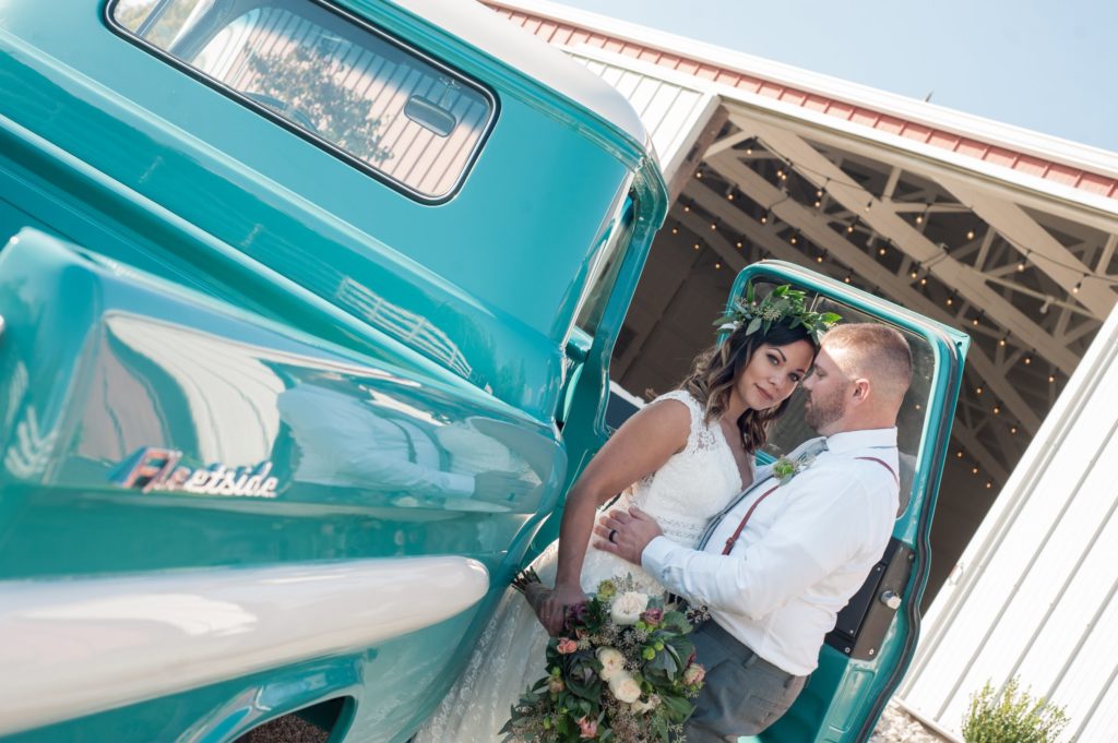 vintage truck wedding